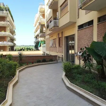 Adera House Apartment *