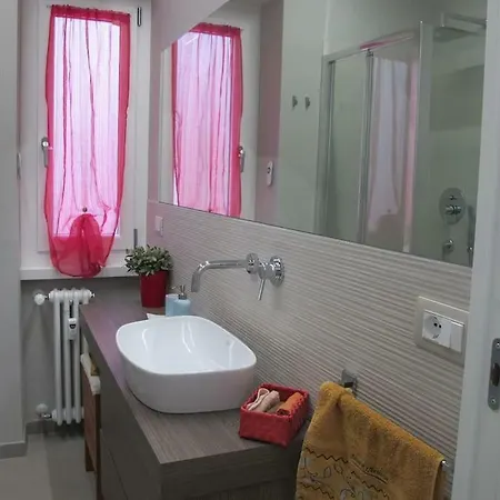 Adera House Apartment